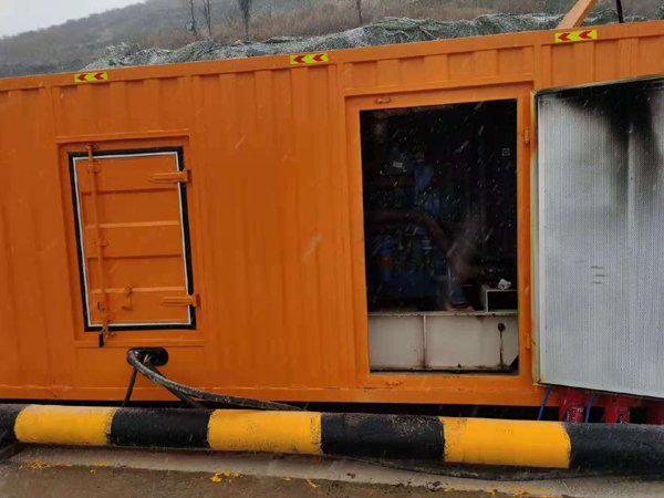 封丘发电机出租 柴油发电机组电压低报警怎么办？