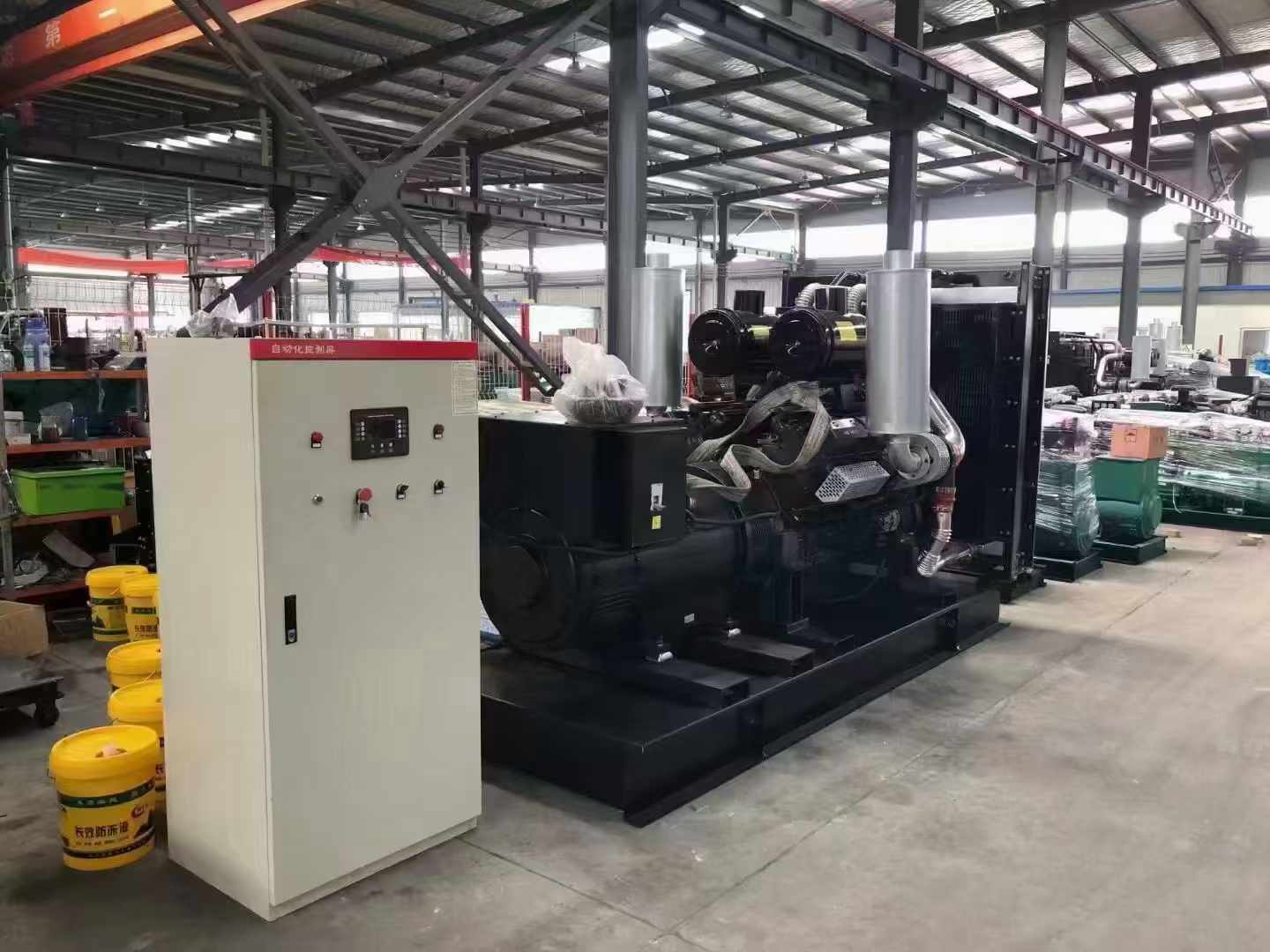 封丘柴油发电机运行时的噪音和振动水平如何？