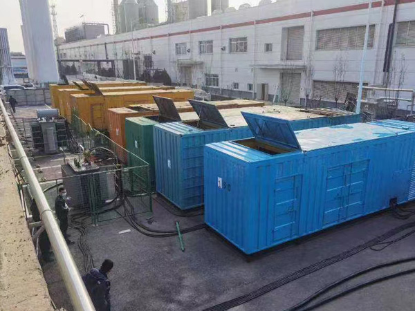 封丘380V和690V电压的电缆线相同吗?